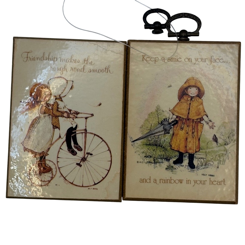Vtg Holly Hobbie Wood‎ Plaque Pair Cottagecore Prairie Wall Decor 1970s Art